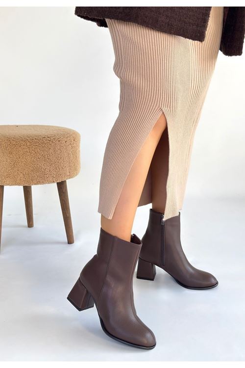 Tendy Kahverengi Cilt Topuklu Bot