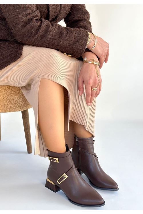İnay Kahverengi Cilt Topuklu Bot