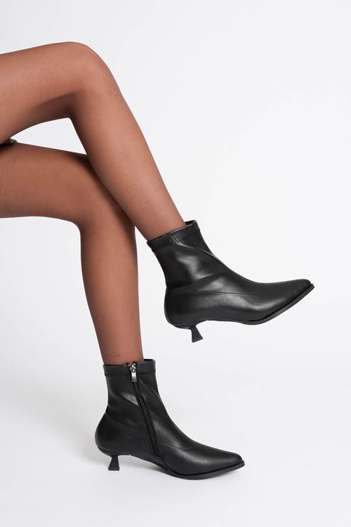 Ariana Kadın Siyah Topuklu Bot