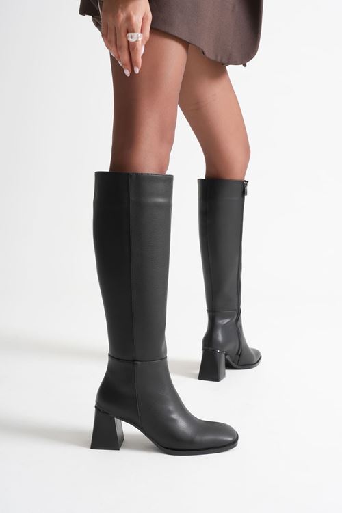 Kadın Siyah Kışlık Çizme SHTR08MK20A