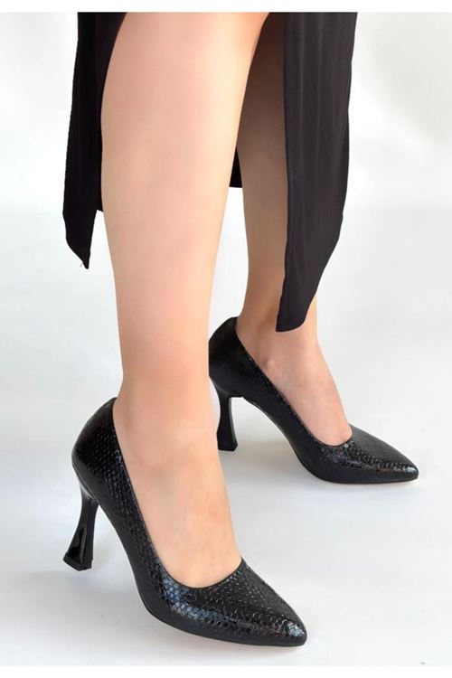 Merio Siyah Baskılı Rugan Topuklu Ayakkabı