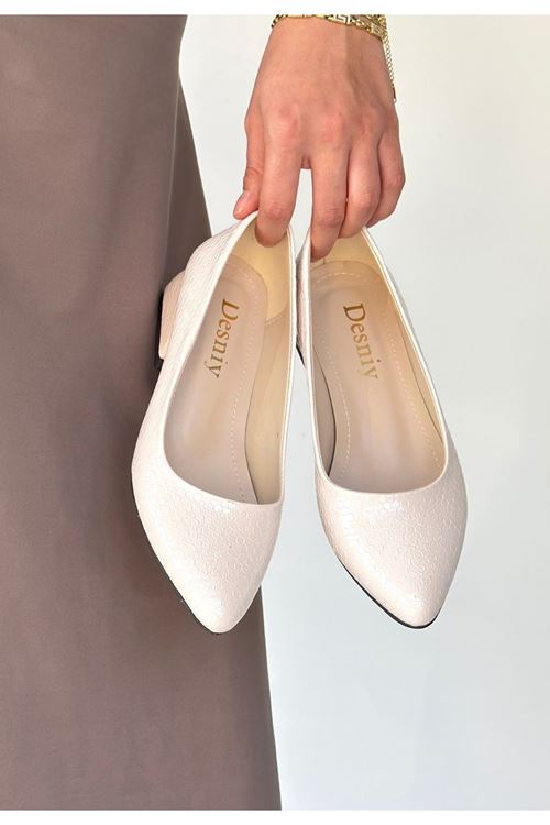 Nitya Bej Baskılı Rugan Topuklu Ayakkabı