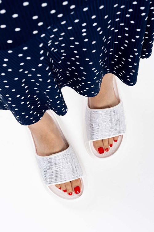 Kadın Taş Detaylı Yazlık Terlik SHTR42MY02C