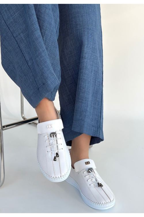 Warte Beyaz Deri Bağcıklı Spor Ayakkabı