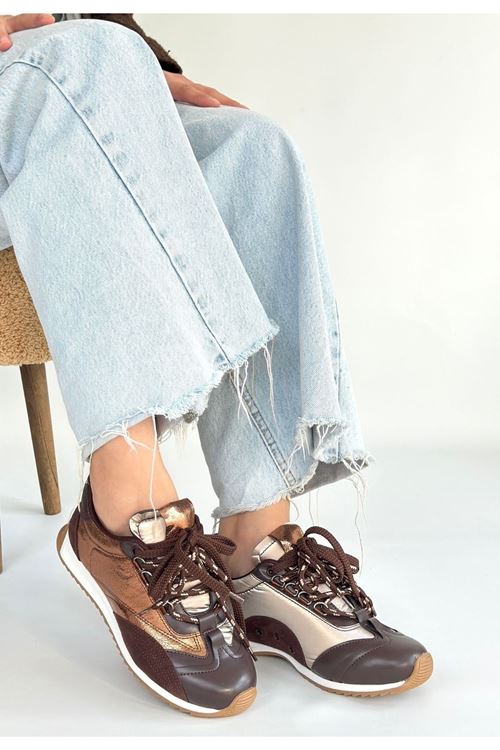 Reat Kahverengi Cilt Bağcıklı  Paraşüt Detaylı Spor Ayakkabı