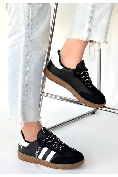 Zerti Siyah Cilt Bağcıklı Spor Ayakkabı