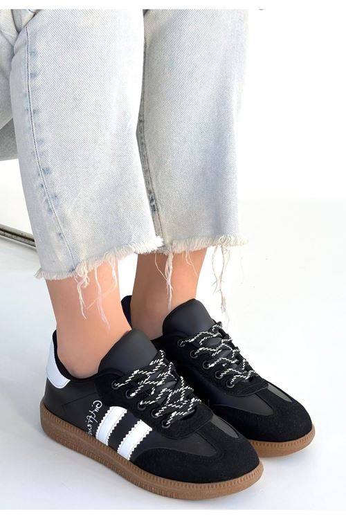 Zerti Siyah Cilt Bağcıklı Spor Ayakkabı