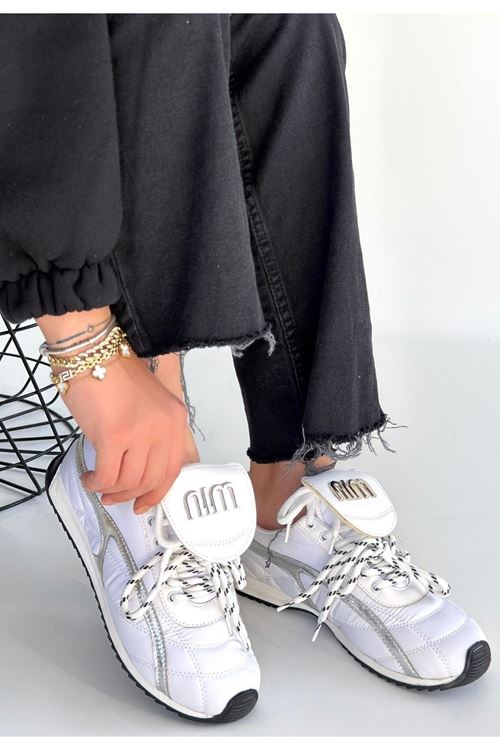 Dissa Beyaz Cilt Bağcıklı Paraşüt Detaylı Spor Ayakkabı