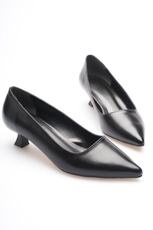 Siyah Sivri Burun Orta Topuklu Kadın Stiletto EATR20MS02A