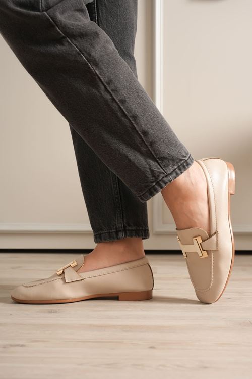 Kadın Bej Şık Tokalı Günlük Ayakkabı EATR27MS05B