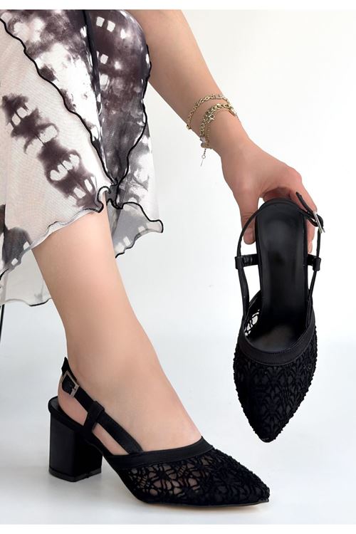 Poje Siyah Saten Tül Detaylı Topuklu Ayakkabı