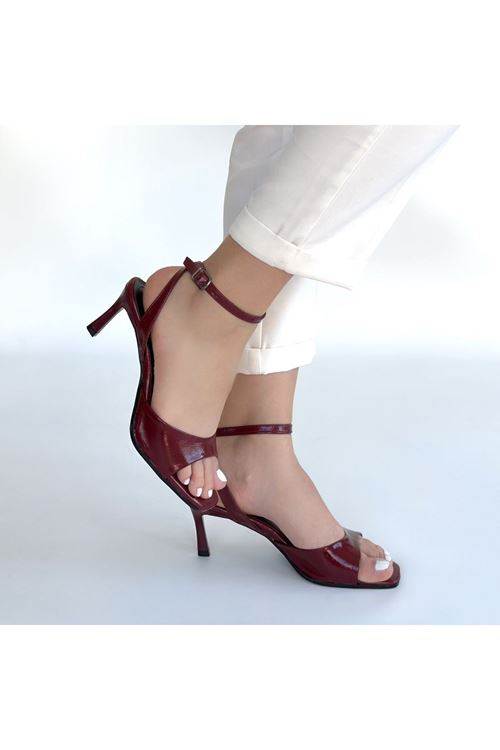 Lenya Bordo Rugan Topuklu Ayakkabı