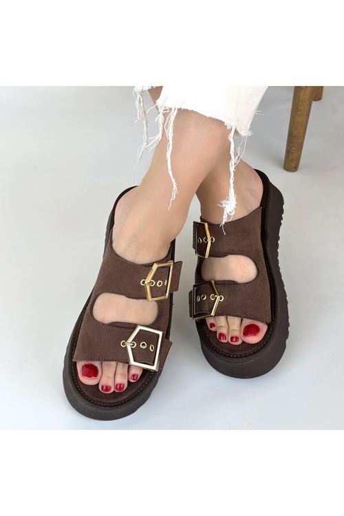 Coer Kahverengi Süet Çift Tokalı Terlik