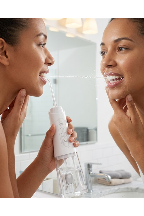 IPX7 Su Geçirmez Şarjlı Ağız Duşu 320 ml Su Tanklı Ayarlanabilir Basınçlı