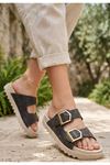 Tonda Gri Cilt Tokalı Terlik